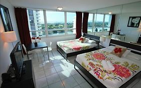 Castle 1118 Studio Bayview Direct Beach Access, Tennis, Pool, Restaurants, Free Parking